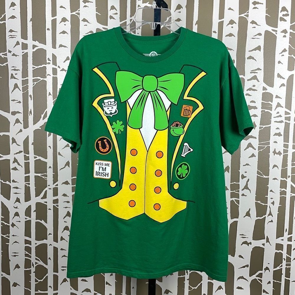 Men’s St. Patty’s Day Shirt sz L